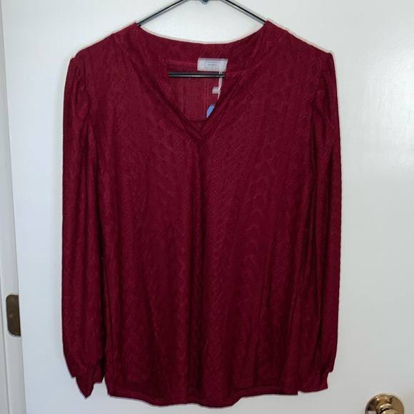 Vanfany Burgundy V Neck, Long Sleeve Top. Size M - Picture 1 of 11
